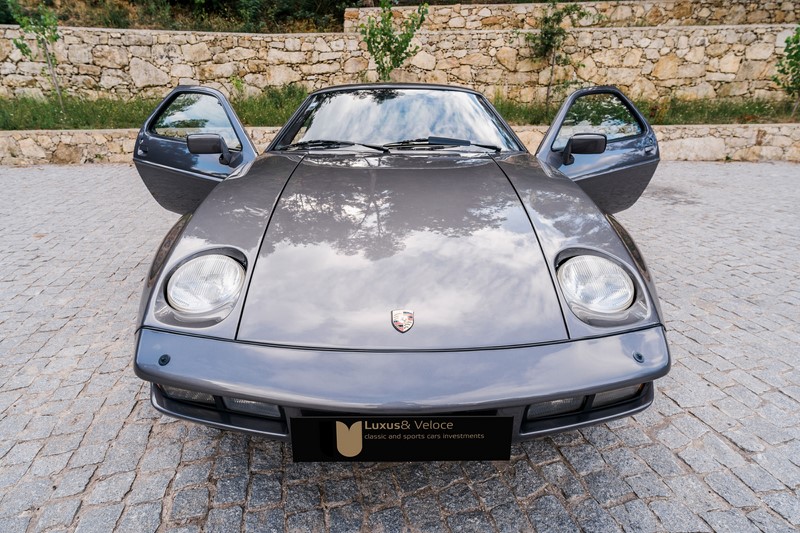 1981 Porsche 928 Jubilee